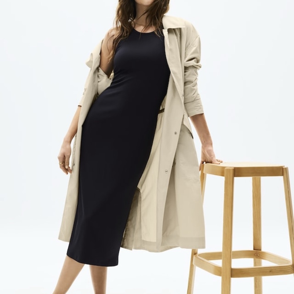 Athleta | Luna Trench in Dune